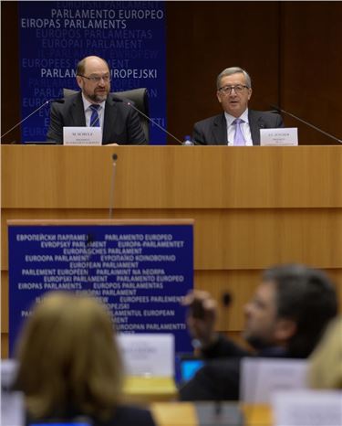 AB Komisyonu Başkanı Juncker ve AP Başkanı Schulz