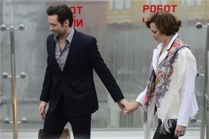 Sigourney Weaver - Hugh Michael Jackman