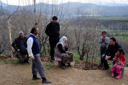 Kaymakam İnce Yardıma Muhtaç Aileye Sahip Çıktı