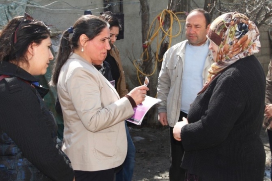 Eş Başkan Bidan Halkı Seminere Çağırdı