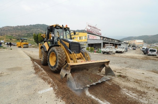 15 Yıllık Sorun Çözüldü Sanayi Sitesine Yol Müjdesi