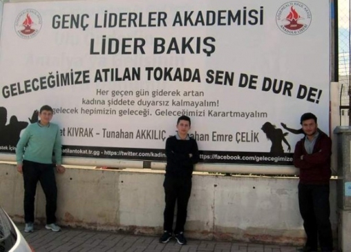 Döşemealtı Belediyesi'nden Öğrencilere Tam Destek