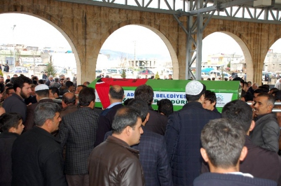 Adıyaman'da Kazada Hayatını Kaybeden Genç Toprağa Verildi