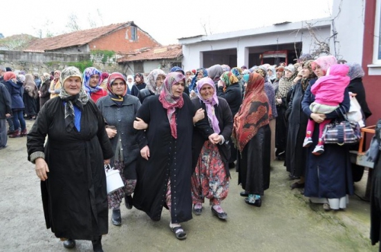 Baba İle Oğlu Aynı Mezara Defnedildi