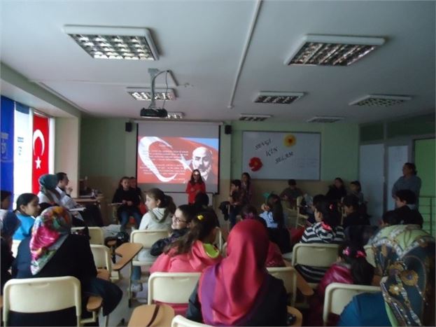 Bilgi Evlerinde ‘'istiklal Marşı'' Konulu Yarışma