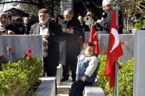 Şehitler Yalova'da Göz Yaşlarıyla Anıldı