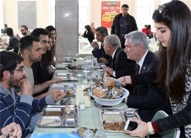 Çü'nün Yemekhanesinde ''çanakkale Menüsü'' Çıktı