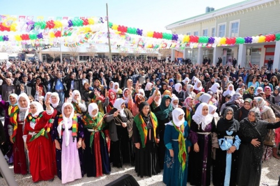 Gürpınar'da Nevruz Kutlaması