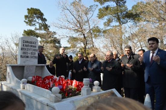 Çanakkale Kahramanı Koca Seyit Mezarı Başında Anıldı