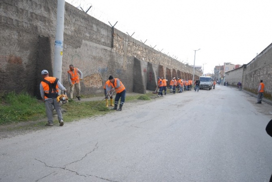 Yüreğir'de ''Bahar Temizliği'' Başladı