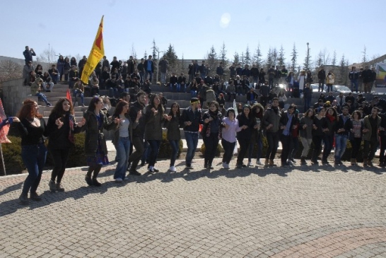 Eskişehir'de Renkli Nevruz Kutlaması