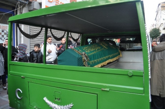 Ölen Arkadaşlarını Motosiklet Konvoyuyla Uğurladılar