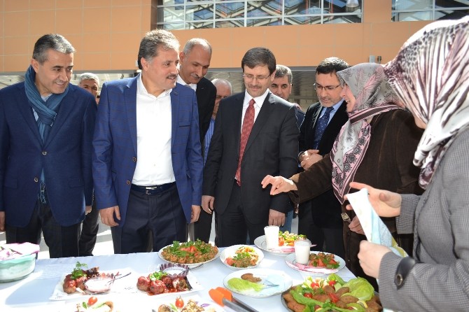 Malatya Büyükşehir Belediyesi'nden Ekmek İsrafını Önleme Kampanyasına Destek