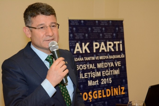 AK Parti'den “Sosyal Medya Ve İletişim” Eğitimi