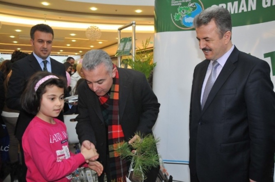 Kütahya'da 'ormanın Sesi' Halkın Beğenisine Sunuldu