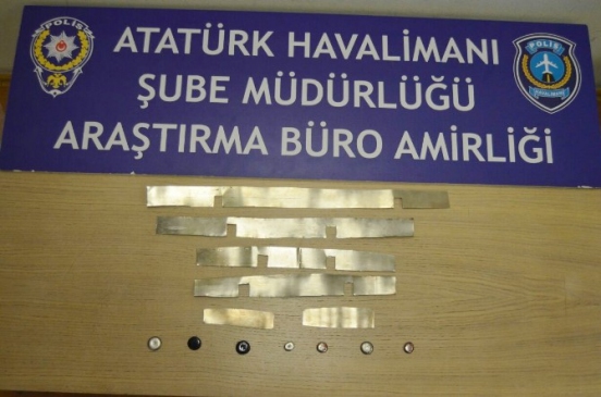 Atatürk Havalimanı'nda Tıbbi Malzeme Operasyonu