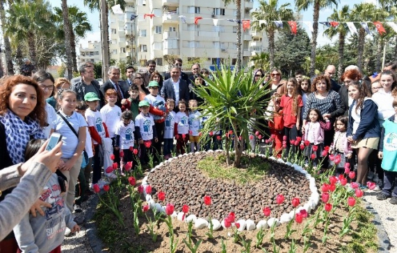 Başkan Uysal Öğrencilerle Birlikte Açılış Yaptı