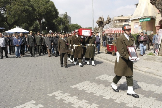 Kalp Krizi Sonucu Ölen Kıdemli Başçavuş Toprağa Verildi