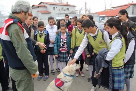 Hakkari'de “Kaybolmayan Çocuklar” Projesi