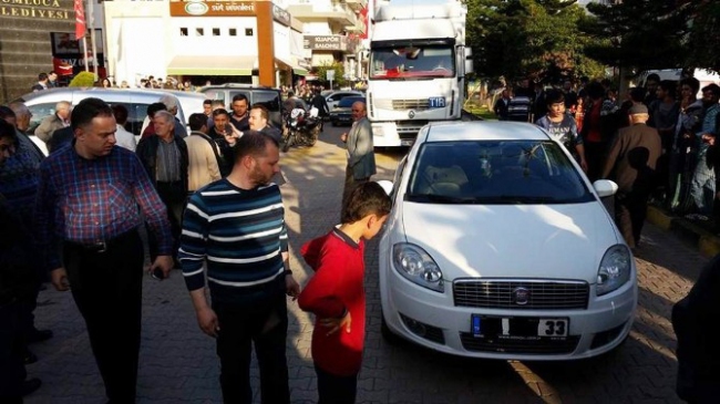 Hayat Kadınıyla Birlikte Olabilmek İçin Kuyumcu Soymaya Kalkıştı