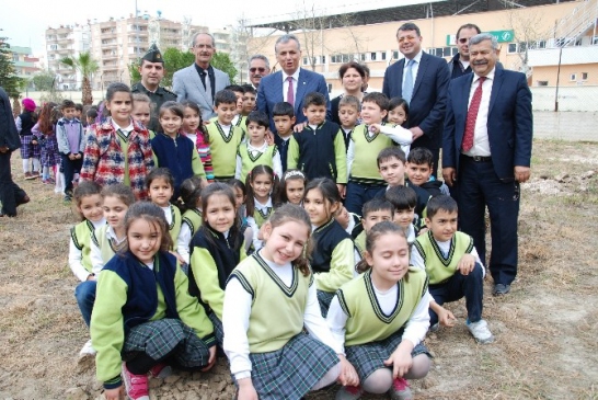 Öğrencilerden Meteorolojiye Ziyaret