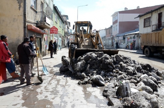 Sarıkamış'ta Kar Temizliği