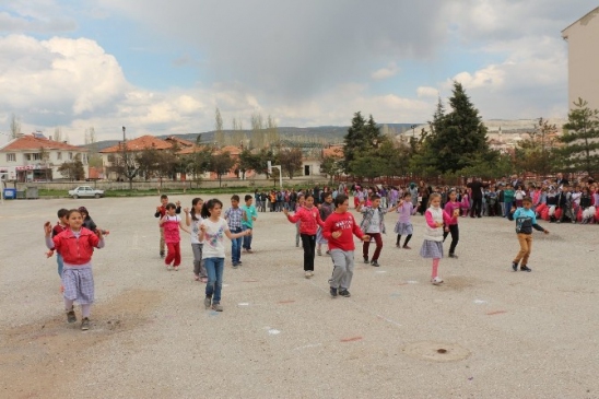 Hisarcık'ta 23 Nisan Ulusal Egemenlik Ve Çocuk Bayramı Provaları Yapıldı