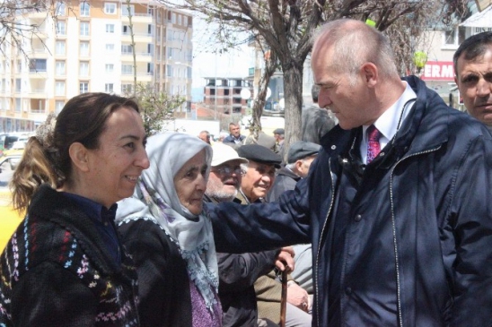 Kamanlılar'dan MHP Adaylarına Sevgi Seli