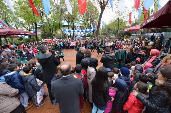 Dünya Çocukları 23 Nisan'ı Şişli'de Kutladı