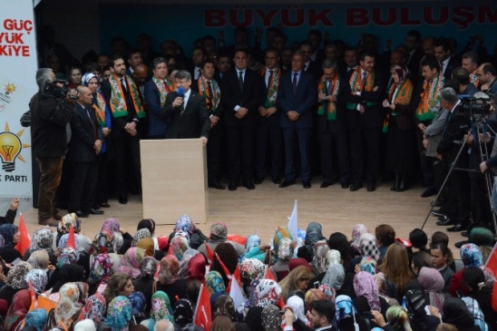 AK Parti Milletvekili Adayları Kozanlılar İle Buluştu