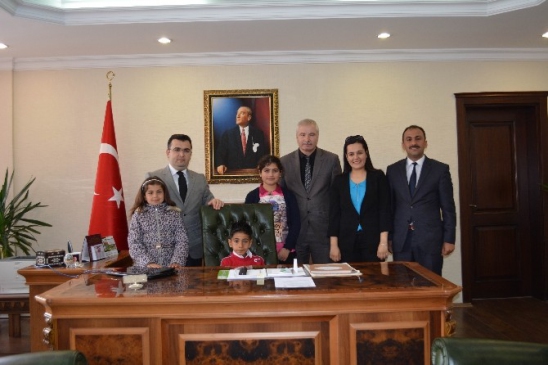 Kulu'da Makam Koltukları Öğrencilere Emanet