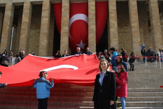 MHP Ankara Milletvekili Adayı Ersoy “Tmbb'nin Varlığını Ortadan Kaldıracak Hiçbir Tavrı Kabul Etmeyiz”