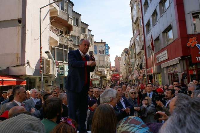 CHP'li İnce Vatandaşın Ayakkabısını Boyadı