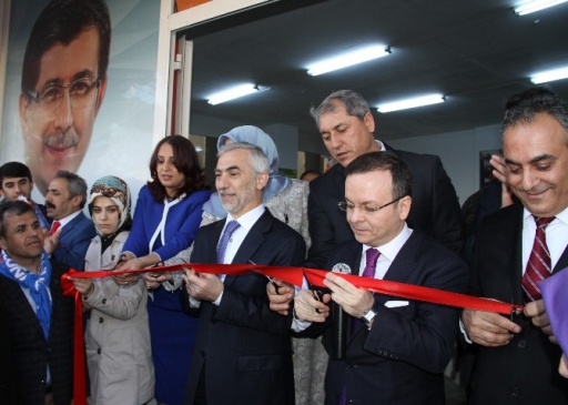 Ekrem Erdem "AK Parti'ye Her Şeyi Söyleyebilirsiniz Ama Yapmadı Diyemezsiniz”