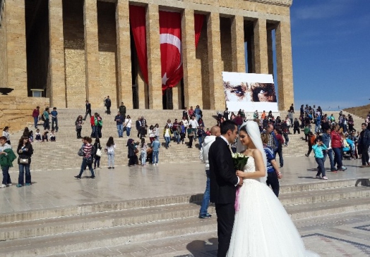 Bir Ömrün Başlangınıcını Anıtkabir'de Ölümsüzleştirdiler