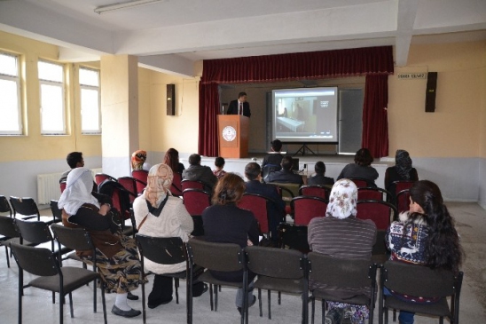 Sandık Kurulu Görevlilerine Yönelik Eğitim Kursu Düzenlendi