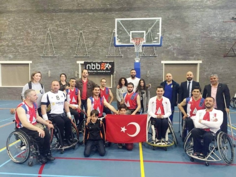 Yalova Ortopedikler Spor Kulübü Challange Kupası'nda Üçüncü Oldu