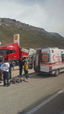 Pasinler'de Trafik Kazası 1 Ölü