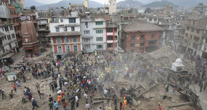 Nepal’de ölü sayısı 3 bin 326 oldu!