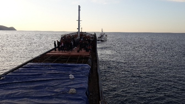 Mersin'deki Göçmen Kaçakçılığı Operasyonu Kamerada