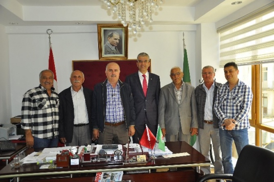 MHP Adayı Tarkan Akıllı "Türk Çiftçisi MHP İle Altın Çağını Yaşayacak "