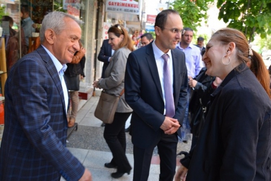 MHP'li Coşkun Ziyaretlerine Karaköy'de Devam Etti