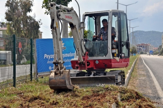 Demre'de Refüj Çalışmaları Başladı