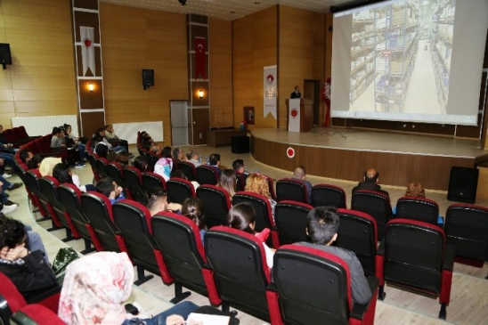 Yozgat Bozok Üniversitesi'nde 2015 Verimlilik Haftası Etkinliği Düzenlendi