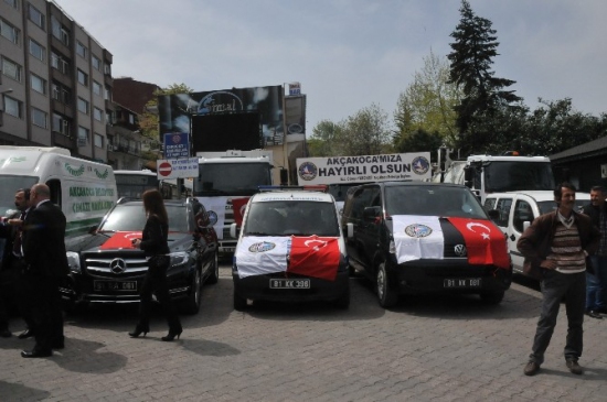 Akçakoca'da Hibe Yoluyla Alınan Araçlar Tanıtıldı