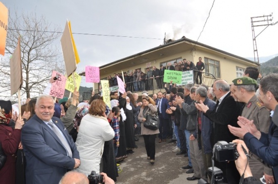 Bursa'da Köylü Kadınların ‘Hes' Zaferi