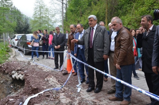 Başkanlar Heyelan Bölgesinde İncelemede Bulundu