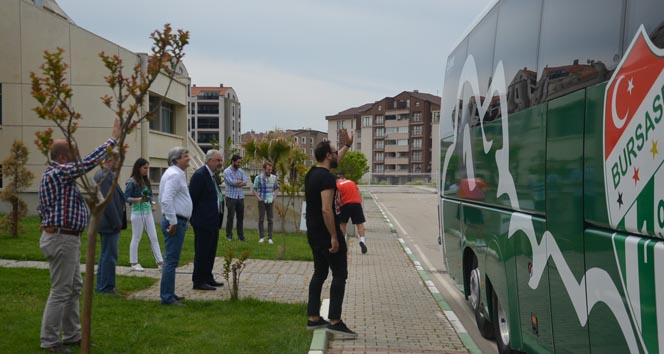 Bursaspor'da Serdar Aziz şoku!