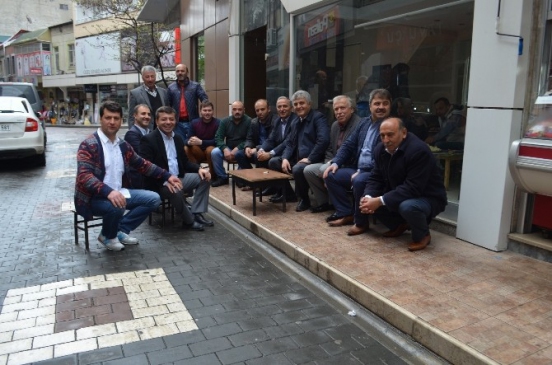 AK Parti Trabzon Milletvekili Adayı Günnar Akçaabat İlçesini Ziyaret Etti