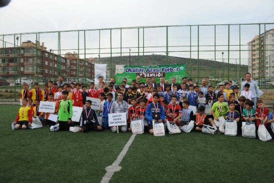 Bozüyük'te Futbol Şenliği Sona Erdi